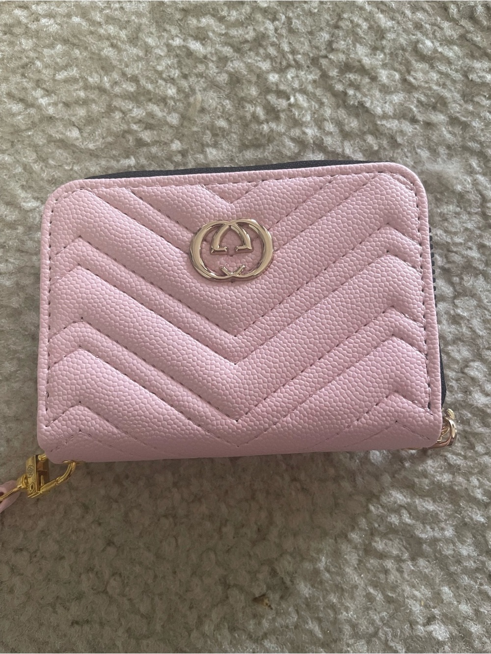 Pink wallet with heart